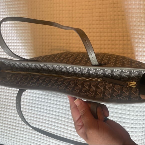 Tory Burch Gray Geometric Print Tote - Picture 5 of 15